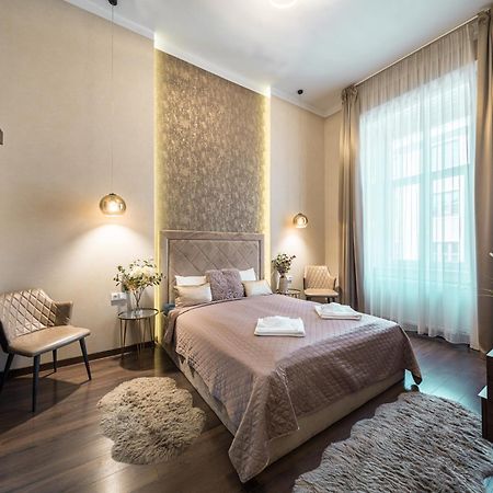 Luxury Dream With A Sauna In The Center Budapest Luaran gambar