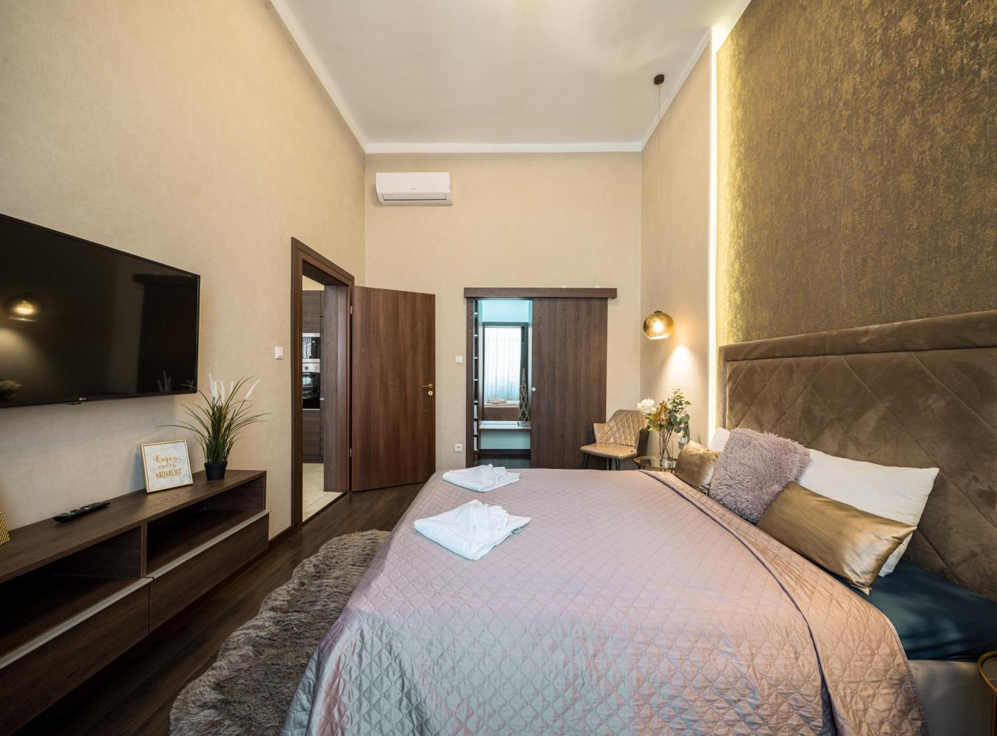 Luxury Dream With A Sauna In The Center Budapest Luaran gambar